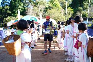 BIB: 1896
                            <button type="button" onclick="openModal(19049092)" class="btn btn-primary btn-sm float-right btn-popup" data-toggle="modal" data-target=".modal-high-quality">
                        <i class="fas fa-shopping-cart"></i> Add to Cart
                    </button>
                                            <button type="button" onclick="isThisMe(19049092, true)" class="btn btn-success btn-sm float-right btn-popup btn-isme hidden" data-toggle="tooltip" data-placement="bottom" title="นี่คือรูปของคุณใช่ไหม คลิกที่นี่เพื่อเอาเข้าอัลบั้ม">
                        <i class="fas fa-plus"></i> Add to album
                    </button>
                    <button type="button" onclick="isThisMe(19049092, false)" class="btn btn-warning btn-sm float-right btn-popup btn-isnotme hidden">
                        <i class="fas fa-ban"></i> Remove from album
                    </button>